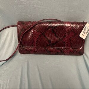 Elegant Burgundy Snake Print Clutch